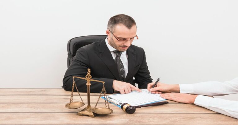 How to Get a Free Legal Consultation With a Trusted Lawyer Today